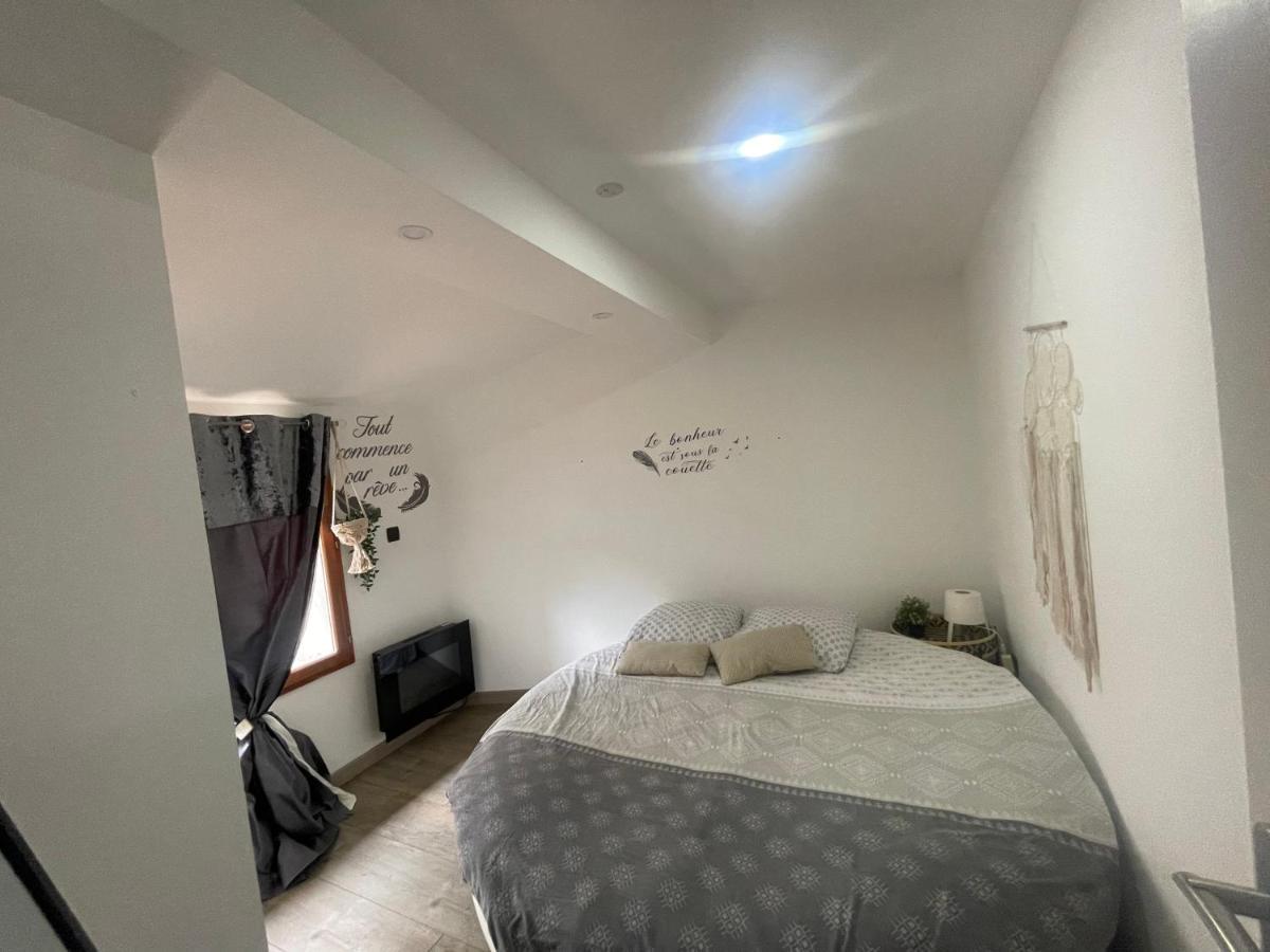 Love'Room Trèbes Dış mekan fotoğraf